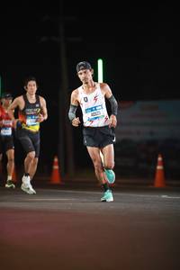 BIB: 40121
                            <button type="button" onclick="openModal(21245211)" class="btn btn-primary btn-sm float-right btn-popup" data-toggle="modal" data-target=".modal-high-quality">
                        <i class="fas fa-shopping-cart"></i> Add to Cart
                    </button>
                                            <button type="button" onclick="isThisMe(21245211, true)" class="btn btn-success btn-sm float-right btn-popup btn-isme hidden" data-toggle="tooltip" data-placement="bottom" title="นี่คือรูปของคุณใช่ไหม คลิกที่นี่เพื่อเอาเข้าอัลบั้ม">
                        <i class="fas fa-plus"></i> Add to album
                    </button>
                    <button type="button" onclick="isThisMe(21245211, false)" class="btn btn-warning btn-sm float-right btn-popup btn-isnotme hidden">
                        <i class="fas fa-ban"></i> Remove from album
                    </button>